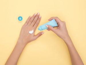 atopic dermatitis extreme temperature