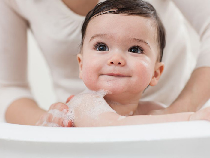 Homemade Eczema Body Wash and Shampoo for Babies